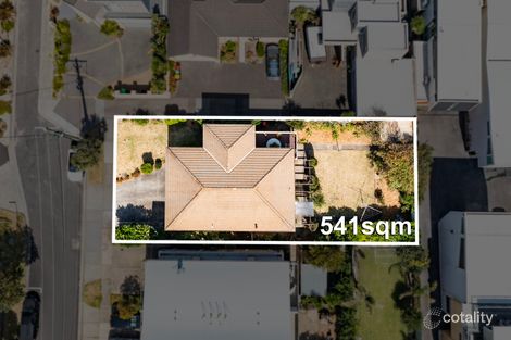 Property photo of 7 Lord Weaver Grove Bonbeach VIC 3196