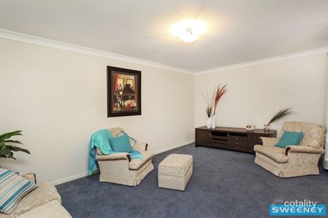 Property photo of 11 Strickland Crescent Burnside VIC 3023