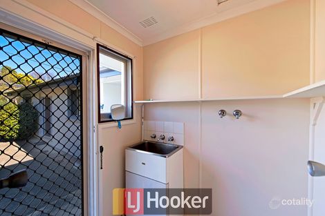 17 Dunstan St, Curtin, ACT 2605