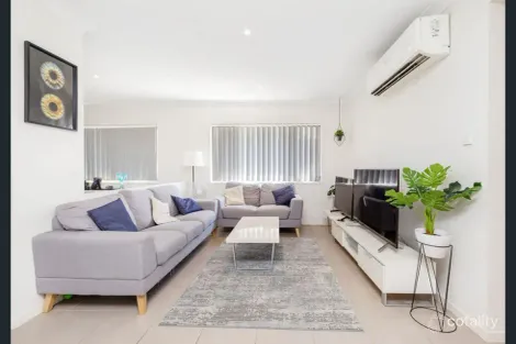 Property photo of 14 Garden Road Coomera QLD 4209