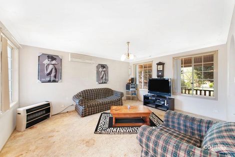 Property photo of 14 Woylie Place St Helens Park NSW 2560