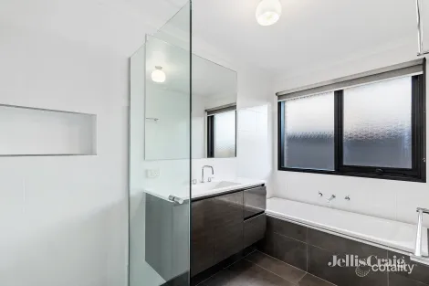 Property photo of 16 Parry Road Eltham North VIC 3095