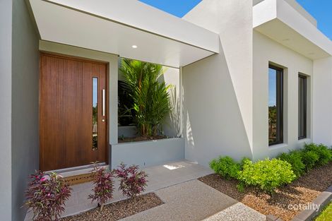 Property photo of 117 Sanctum Boulevard Mount Low QLD 4818