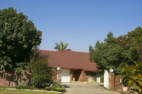 7 Mckinley Ct, Mount Ommaney, QLD 4074