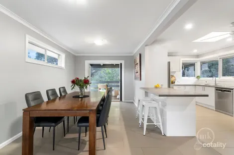 Property photo of 3 Wolangi Court Greensborough VIC 3088