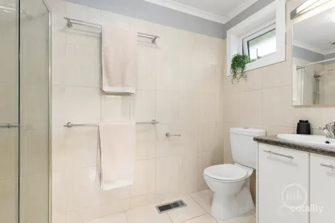 Property photo of 3 Wolangi Court Greensborough VIC 3088