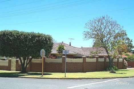 6c Coverley St, Alfred Cove, WA 6154