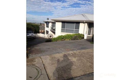 3 Leigh Rd, Highton, VIC 3216