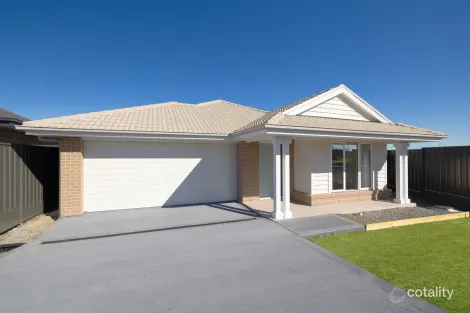 Property photo of 24 Leyland Circuit Lochinvar NSW 2321