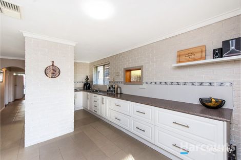 Property photo of 32 Kulindi Crescent Wanneroo WA 6065