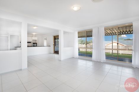 Property photo of 33 Lord Howe Drive Ashtonfield NSW 2323