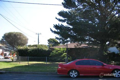 18 Clifford St, Fairy Meadow, NSW 2519