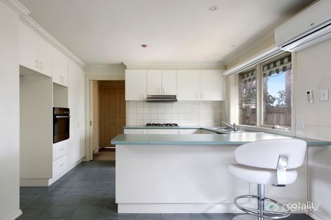 Property photo of 3 Holmwood Break Dingley Village VIC 3172