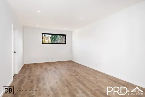 Property photo of 39A Monie Avenue East Hills NSW 2213