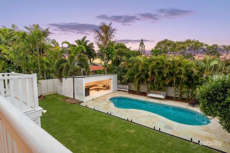 Property photo of 5 Third Avenue Labrador QLD 4215