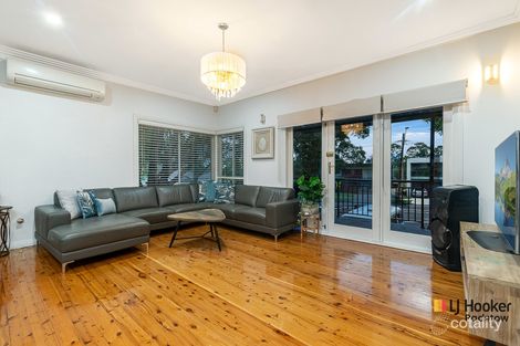 Property photo of 17 Woodburn Avenue Panania NSW 2213