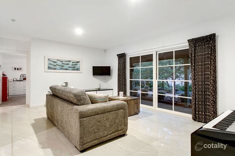 Property photo of 1 Marie Court Mount Eliza VIC 3930