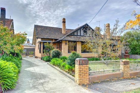 34 Victoria Ave, Lake Wendouree, VIC 3350