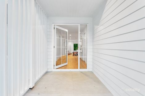 Property photo of 30 Saint Vincent Street Ashgrove QLD 4060