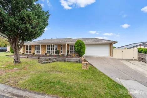 16 Culcairn Ct, Narre Warren South, VIC 3805