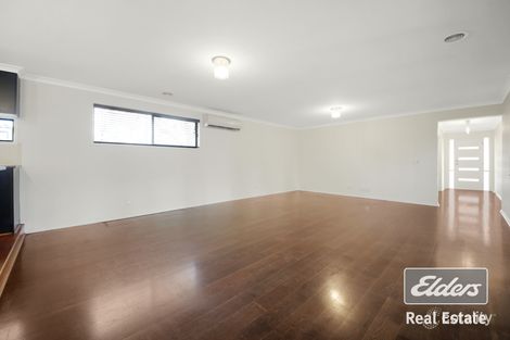 Property photo of 24 Azure Drive Tarneit VIC 3029