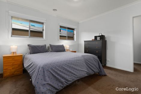 Property photo of 16 Elgata Way Werribee VIC 3030