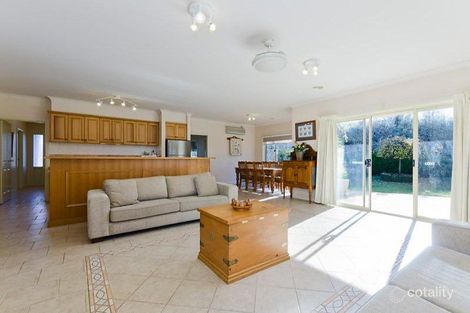 Property photo of 8 Idwall Court Highton VIC 3216
