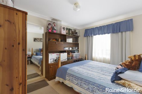 Property photo of 10 Bendooley Street Welby NSW 2575