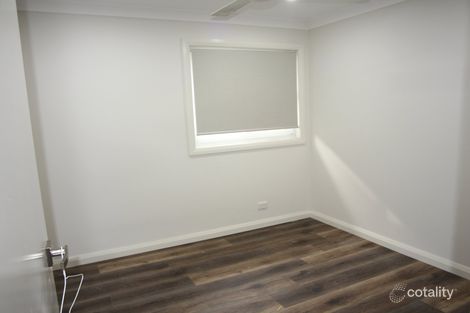 Property photo of 12 Dowie Drive Claymore NSW 2559