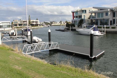 53 Knightsbridge Pde E, Paradise Point, QLD 4216