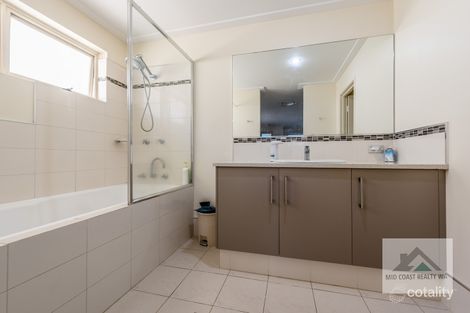 Property photo of 5 Shamrock Street Wandina WA 6530