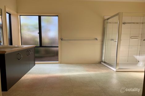 Property photo of 16 Lewiston Drive Point Cook VIC 3030