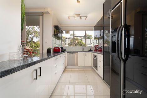 Property photo of 24/46 Lansell Road Toorak VIC 3142