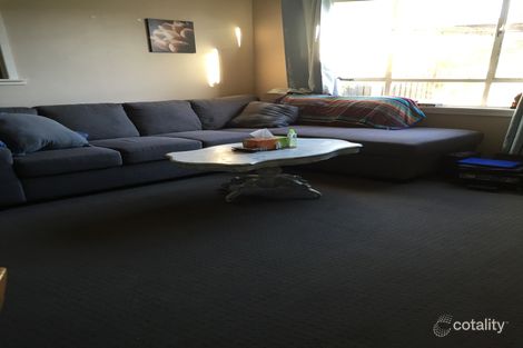 2/10 Jennifer St, Morwell, VIC 3840