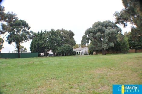 330 Pound Rd, Narre Warren South, VIC 3805