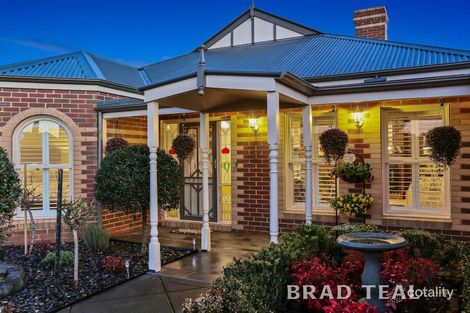 Property photo of 1 Bobbora Court Taylors Lakes VIC 3038