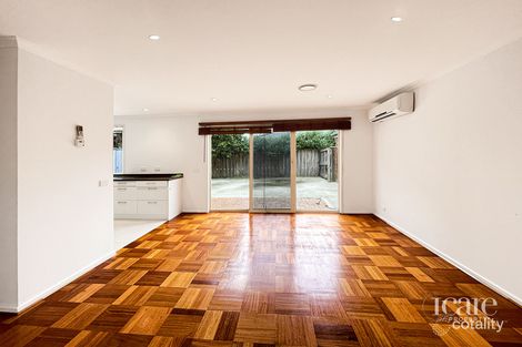 Property photo of 8 Brindalee Mews Chadstone VIC 3148