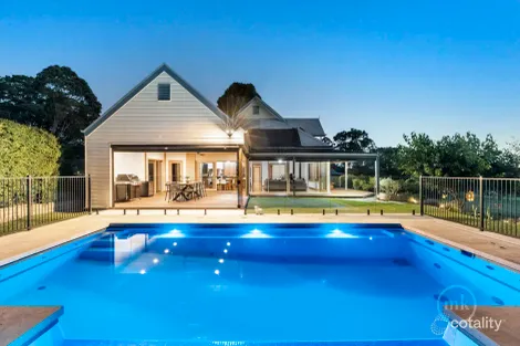 Property photo of 81 Eisemans Road Yarrambat VIC 3091