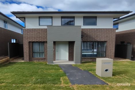 18 Saltbush Ave, Cobbitty, NSW 2570