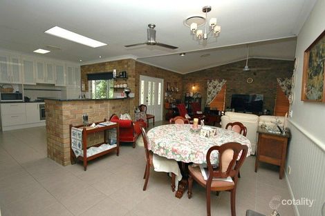 Property photo of 11 Howard Street Urangan QLD 4655