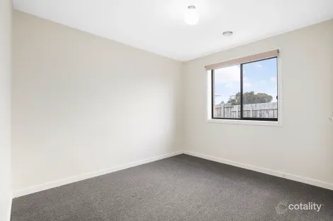 Property photo of 27 Stoffers Street Warragul VIC 3820