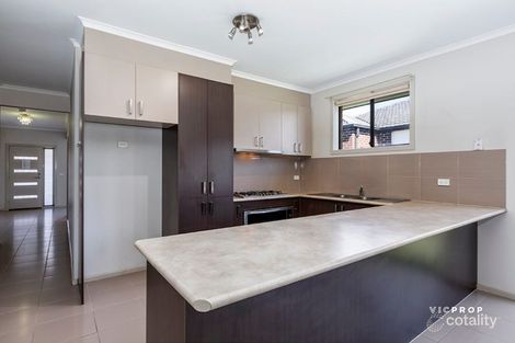 Property photo of 5 Bloomfield Place Truganina VIC 3029