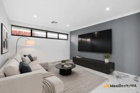 Property photo of 18 Desert Pea Loop Piara Waters WA 6112