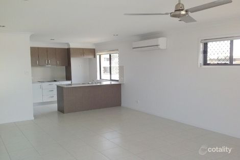 Property photo of 1/4 Brearley Court Rural View QLD 4740