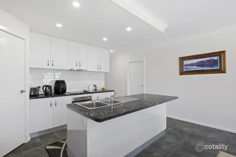 Property photo of 38 Currawong Drive Wangaratta VIC 3677