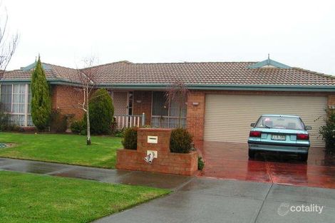 Property photo of 5 Sabre Court Narre Warren VIC 3805
