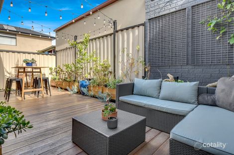 Property photo of 1/2 Dhemre Place Dallas VIC 3047