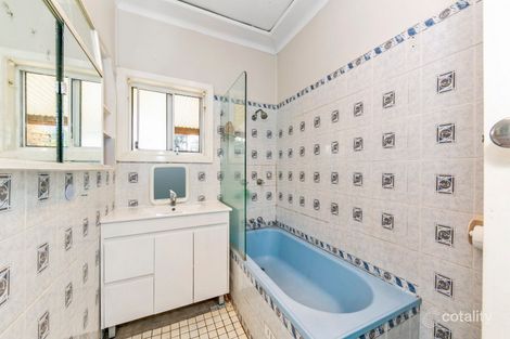 Property photo of 39 Mandoon Road Girraween NSW 2145