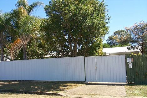 11 Row St, Kepnock, QLD 4670