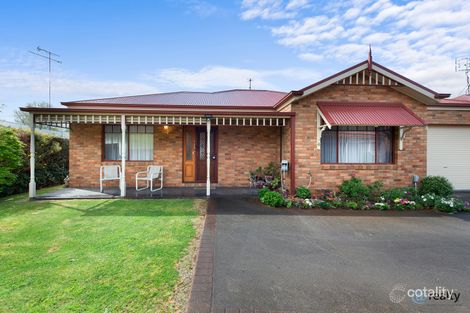 4/4 Fuhrmann Ct, Drouin, VIC 3818